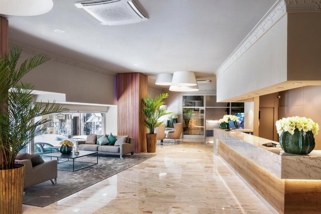 فندق سالا أوتل مالاجا سنترو (Salles Hotel Malaga Centro)