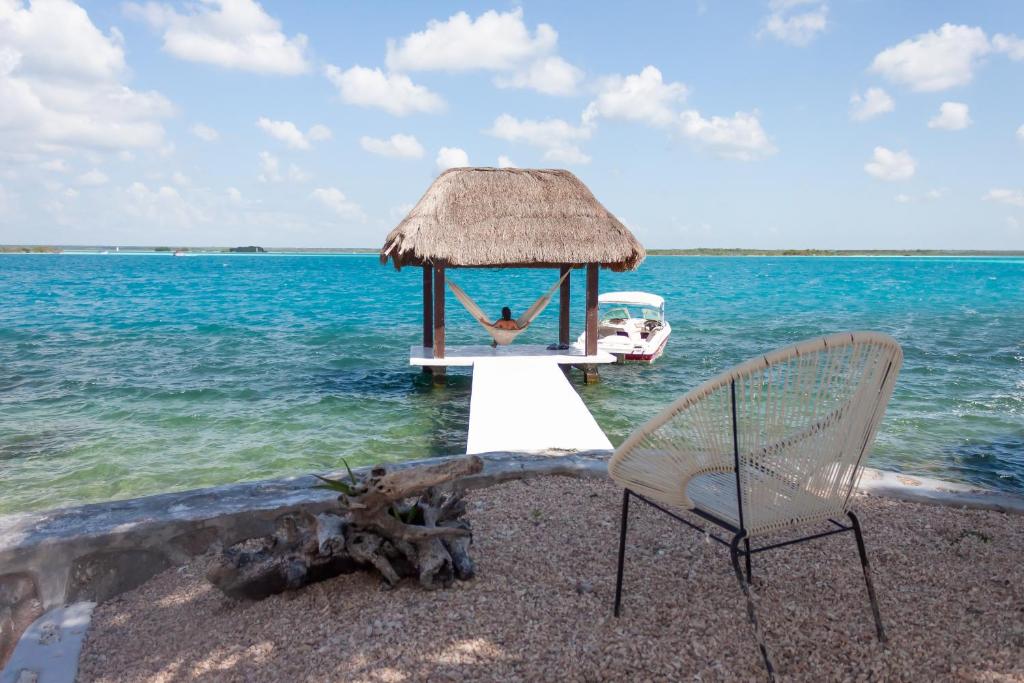 Costera 171 · Guest House, Bacalar