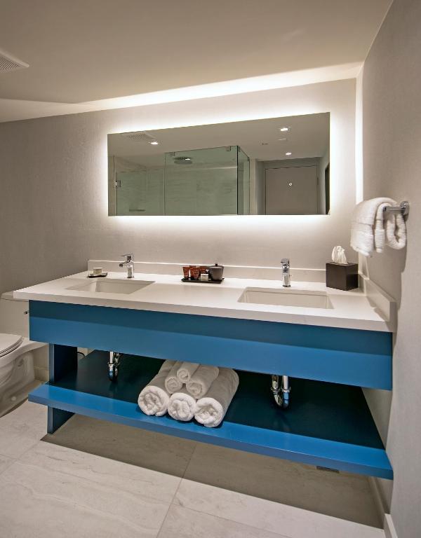 La Jolla Cove Suites Photo 27