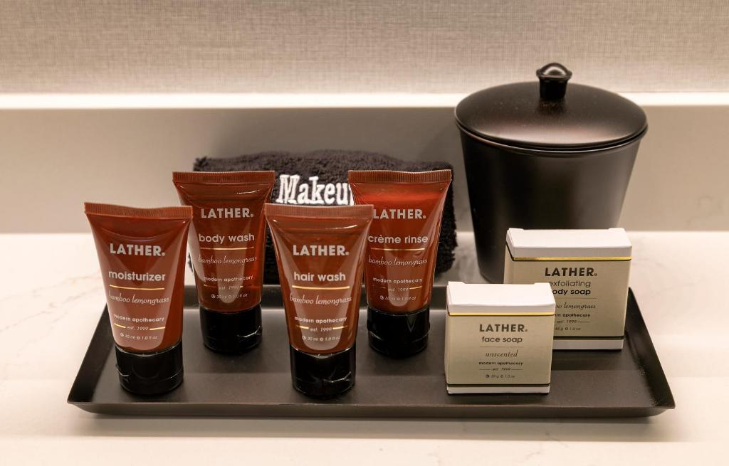 La Jolla Cove Suites Photo 33