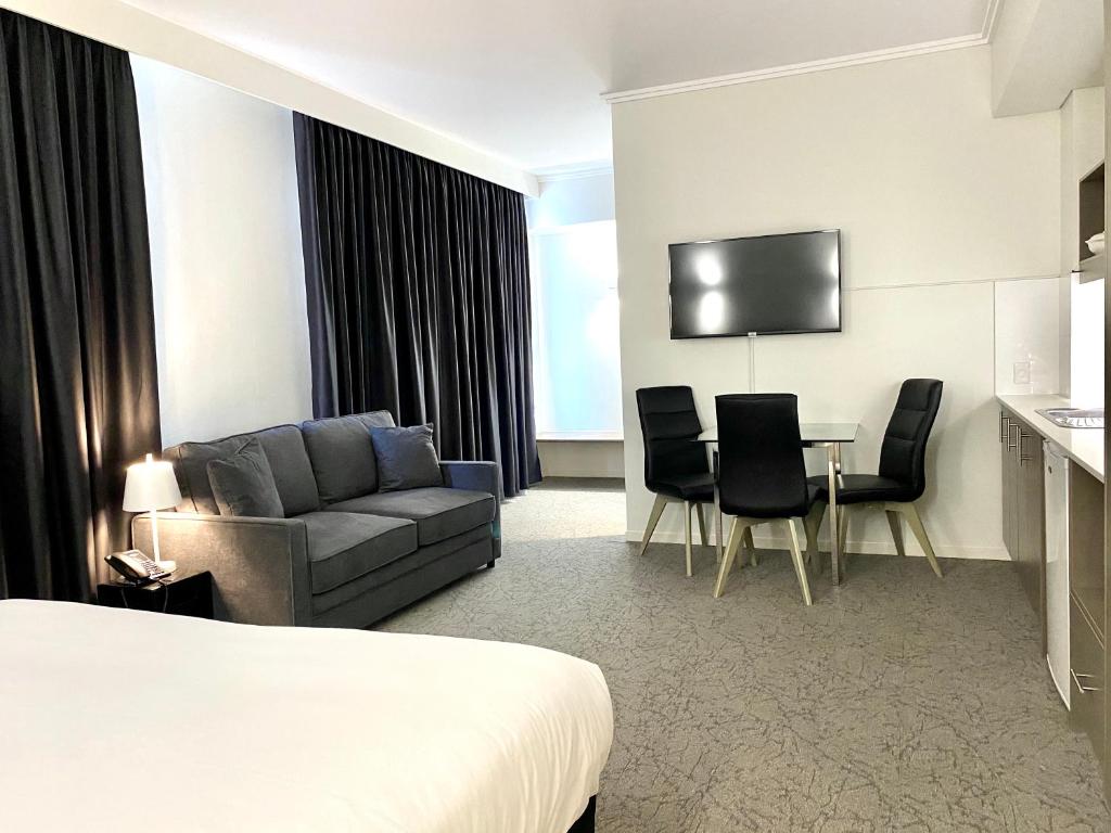 New Haus by Hougoumont Hotel photo