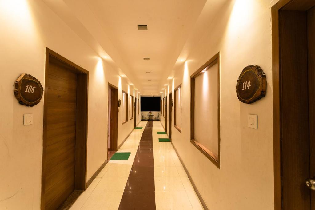 Tiger Valley Luxury Resort photo