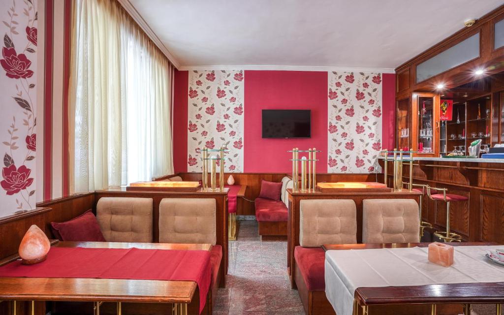 Bar/lounge