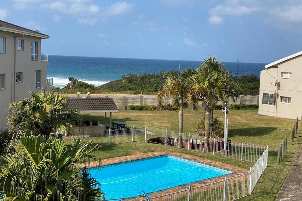 Uvongo Chalets 12, Margate