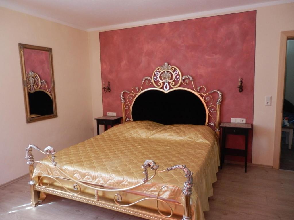 Schloßburg Reiserhof - 5