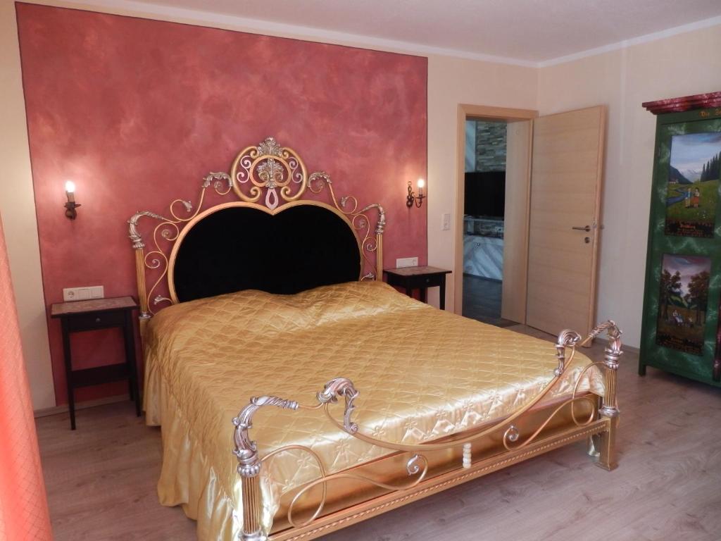 Schloßburg Reiserhof - 4