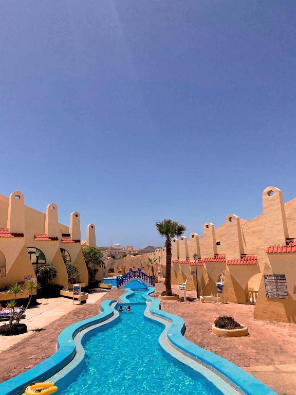 Cozy Pool View apartment H-11 Mareverde 전경