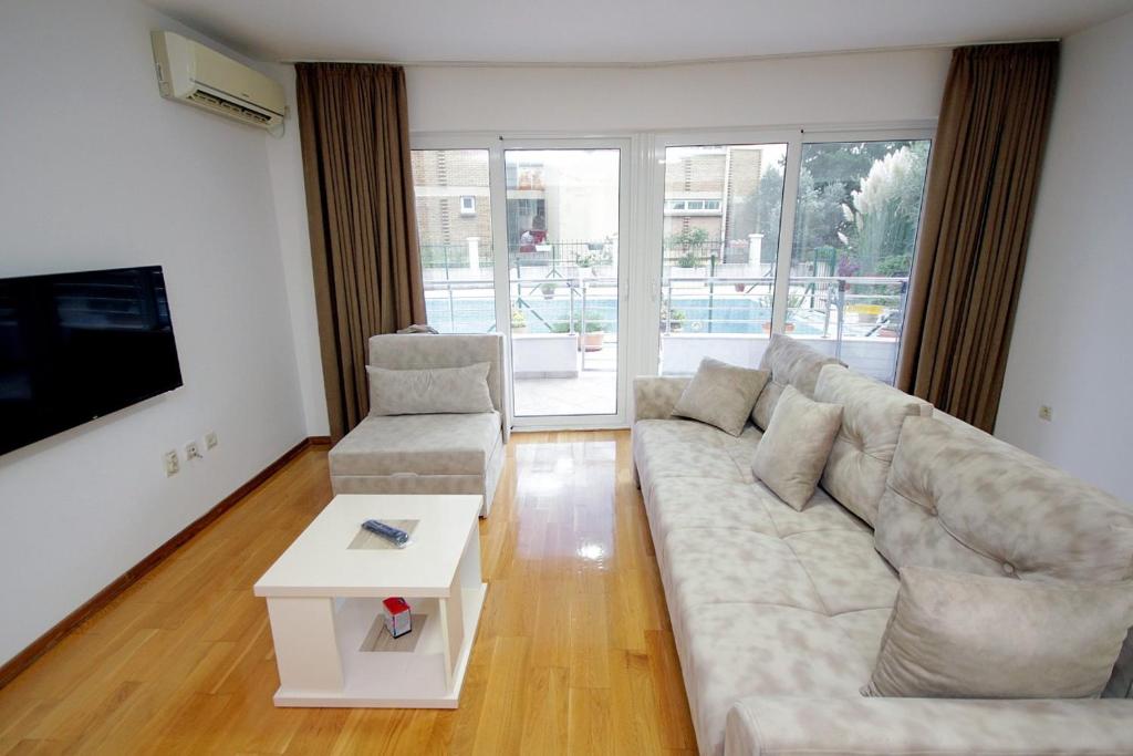 Holiday apartments Petrovac - 5