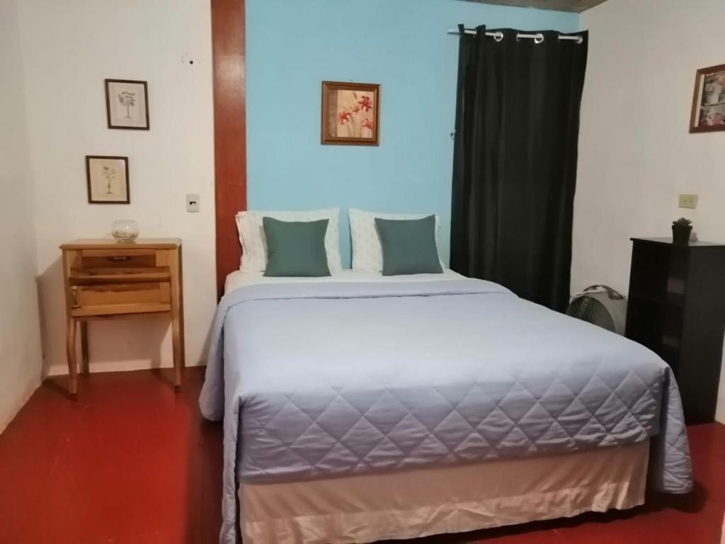 Hostal Las Flores Apaneca - Apaneca, El Salvador - giá từ $50, đánh giá - Planet of Hotels Hostal Las Flores Apaneca - Apaneca, El Salvador - giá từ $50, đánh giá - Planet of Hotels