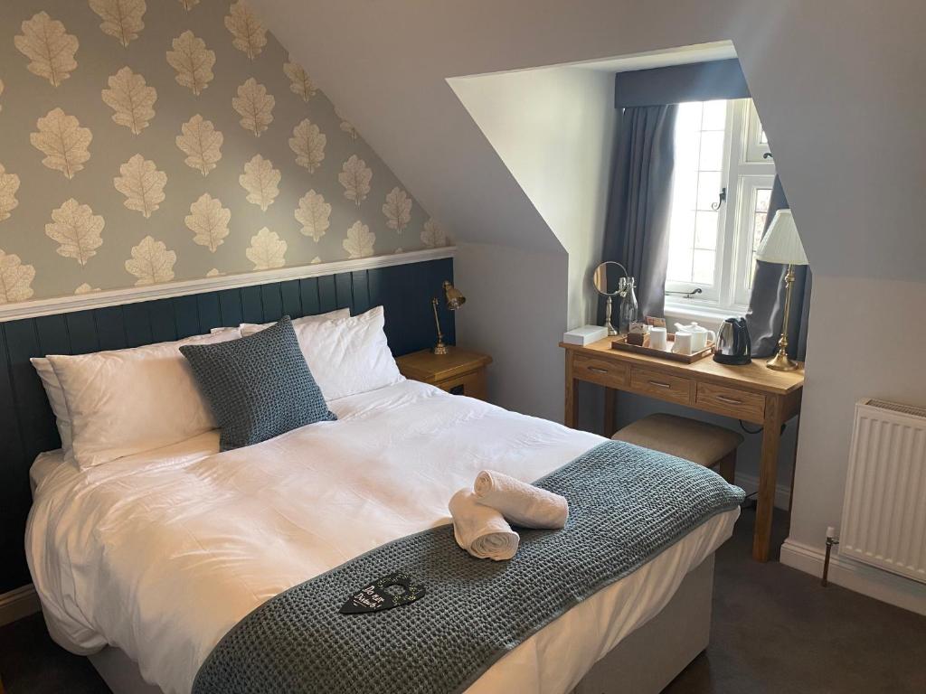 Three Bishops Inn photo