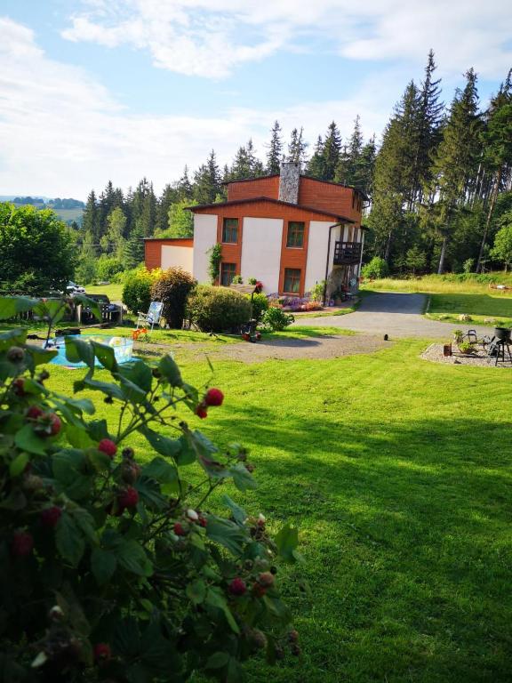 DomTurystyki Rodzinnej " Zabi Dolek " — Hotel in Duszniki Zdroj