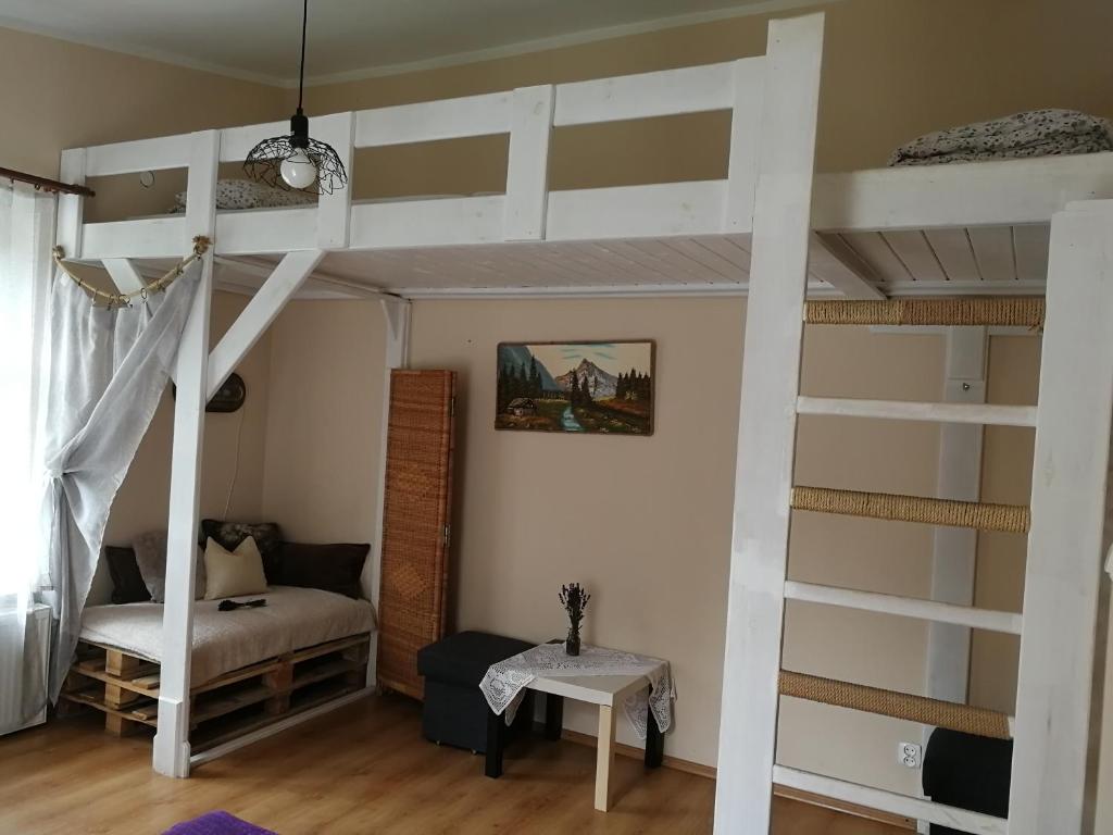 DomTurystyki Rodzinnej " Zabi Dolek " photo