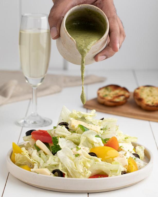 طعام و مشروبات