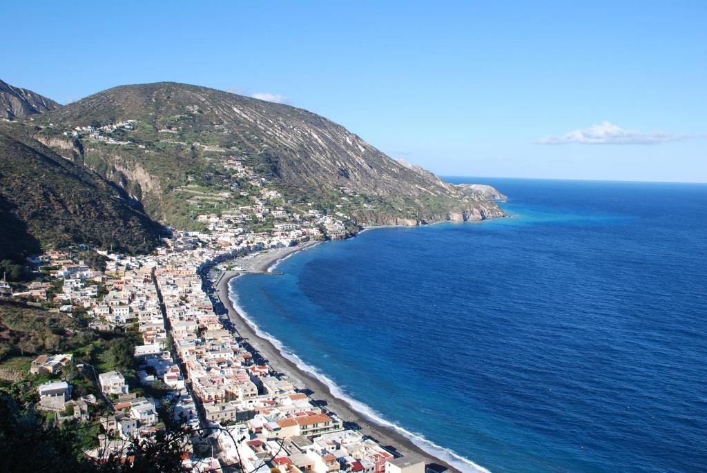 Vulcanoconsult Appartamenti Spiaggia - 1