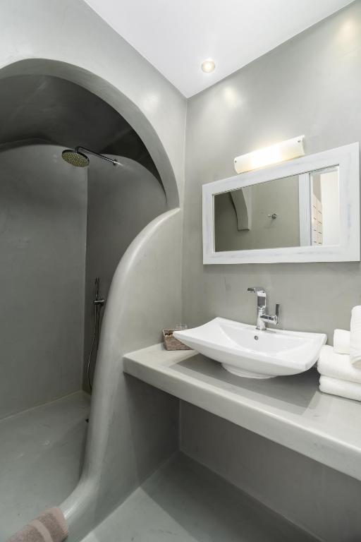 Hotel Facility 1