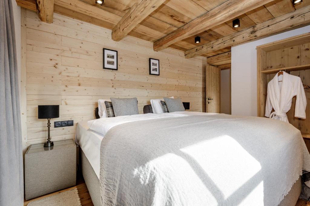 Leni Mountain Chalet - 2