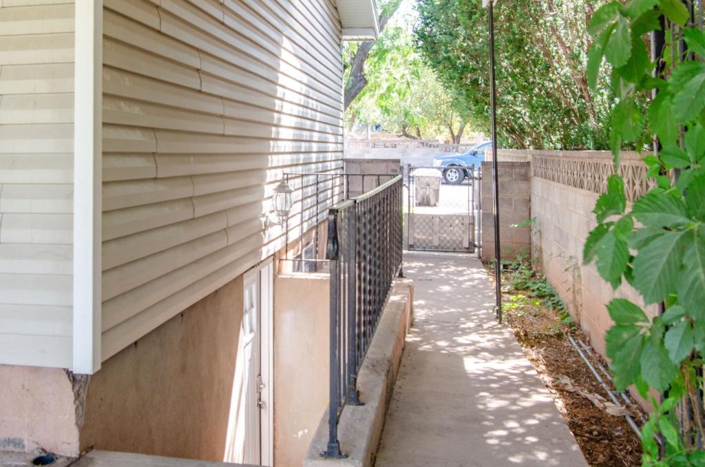 Peaceful Paradise - Shared Space Main image 2