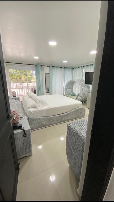 Le Castel Blanc Hotel Boutique - 5