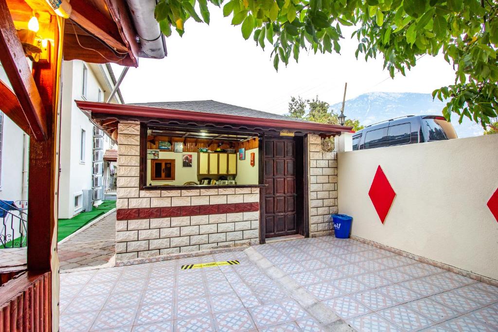 フロント・ロビー