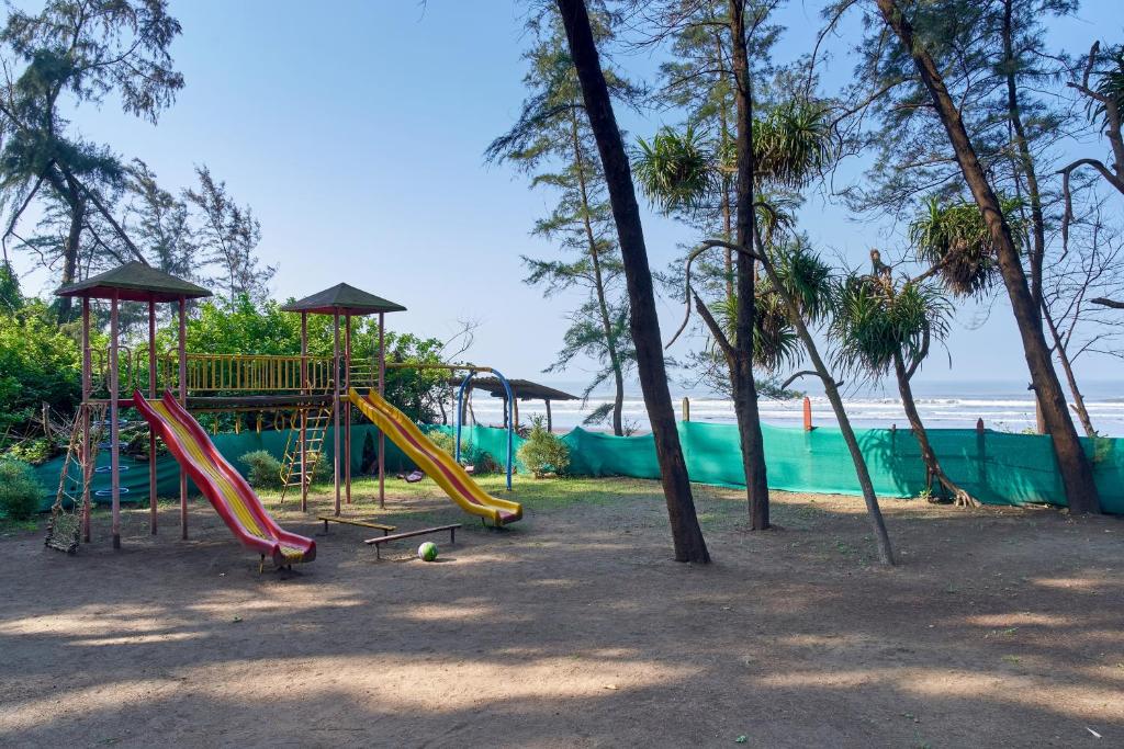 Tranquil Beach Resort photo