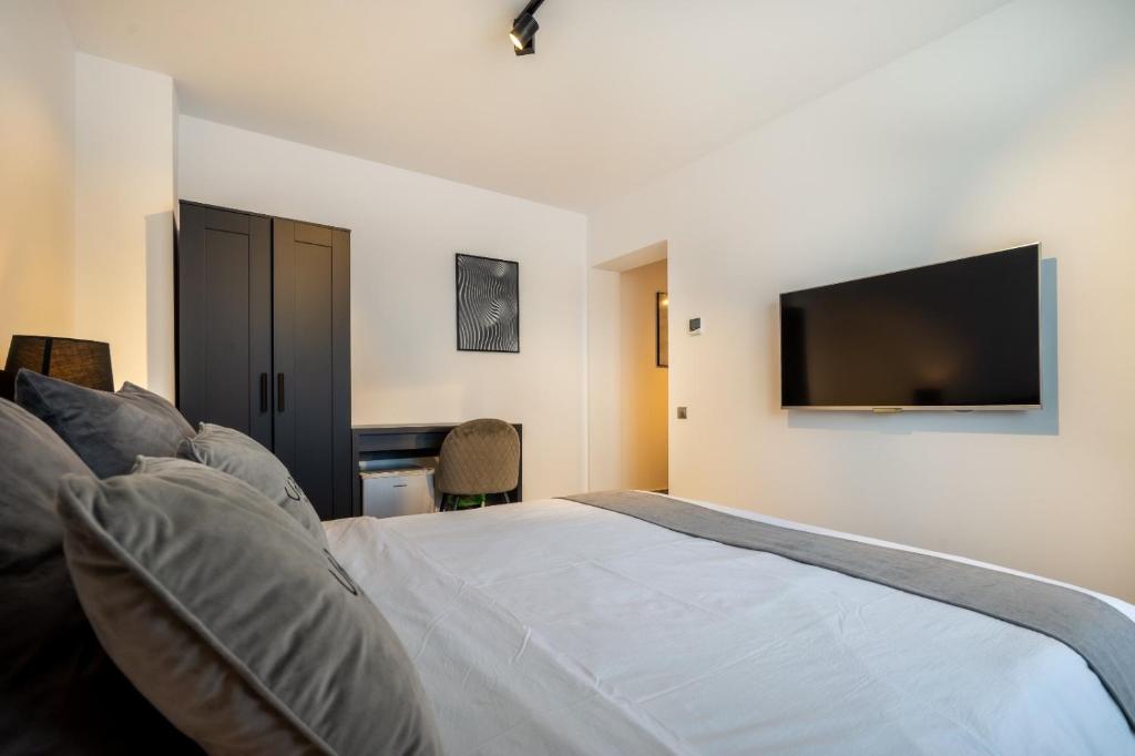 Urbio Private Suites photo
