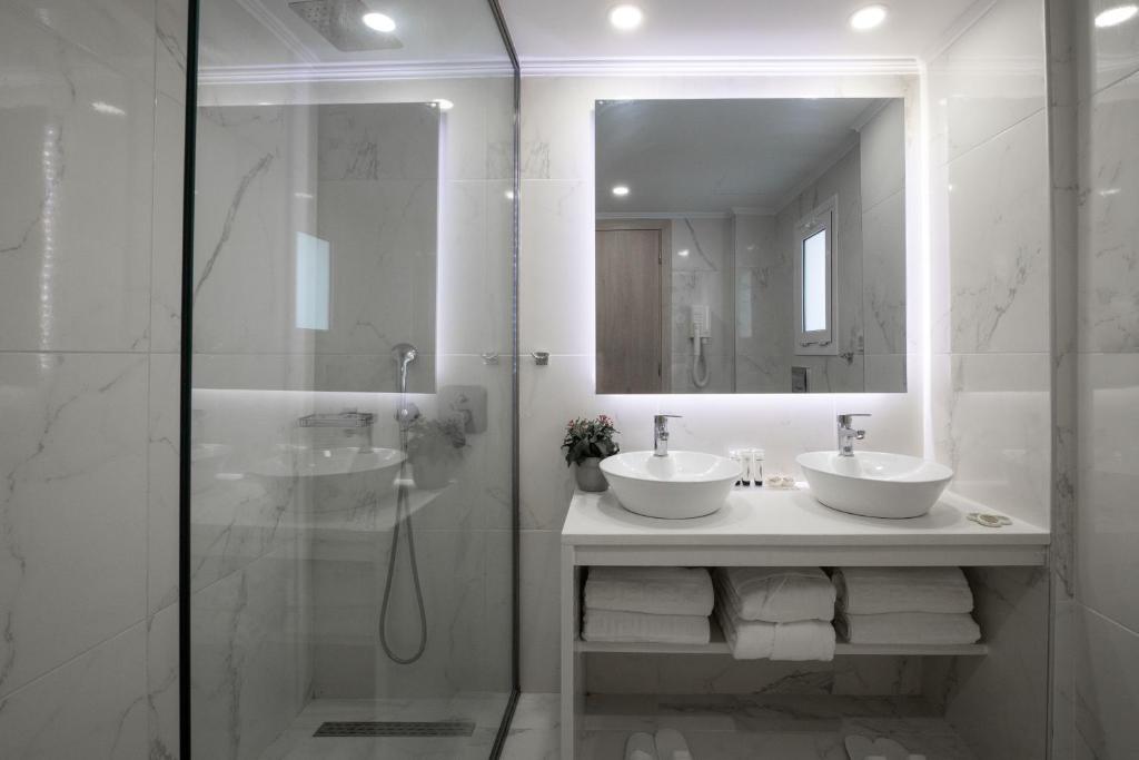 Marelen Hotel - Facilities image