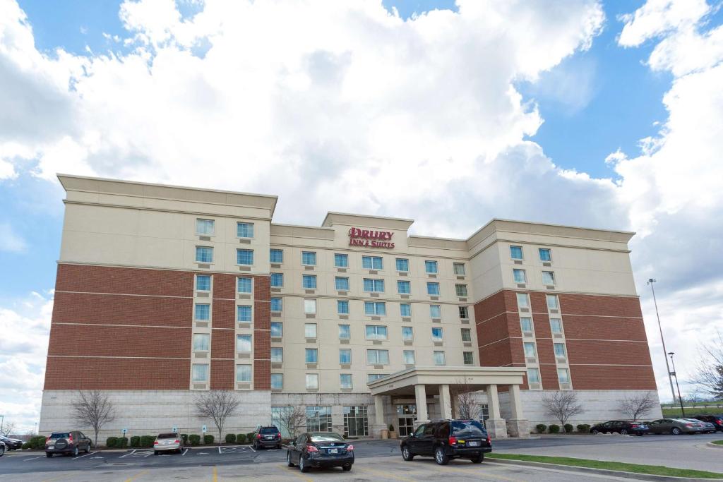 Drury Inn & Suites Cincinnati Sharonville, Sharonville