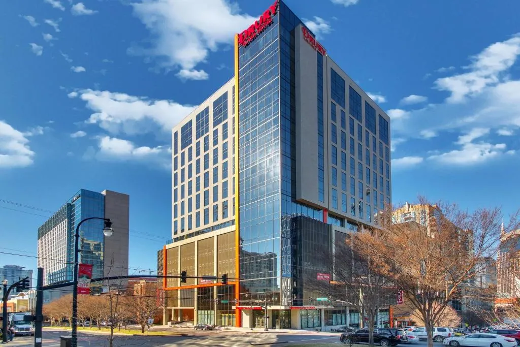 Drury Plaza Hotel Nashville Downtown，位于纳什维尔的酒店