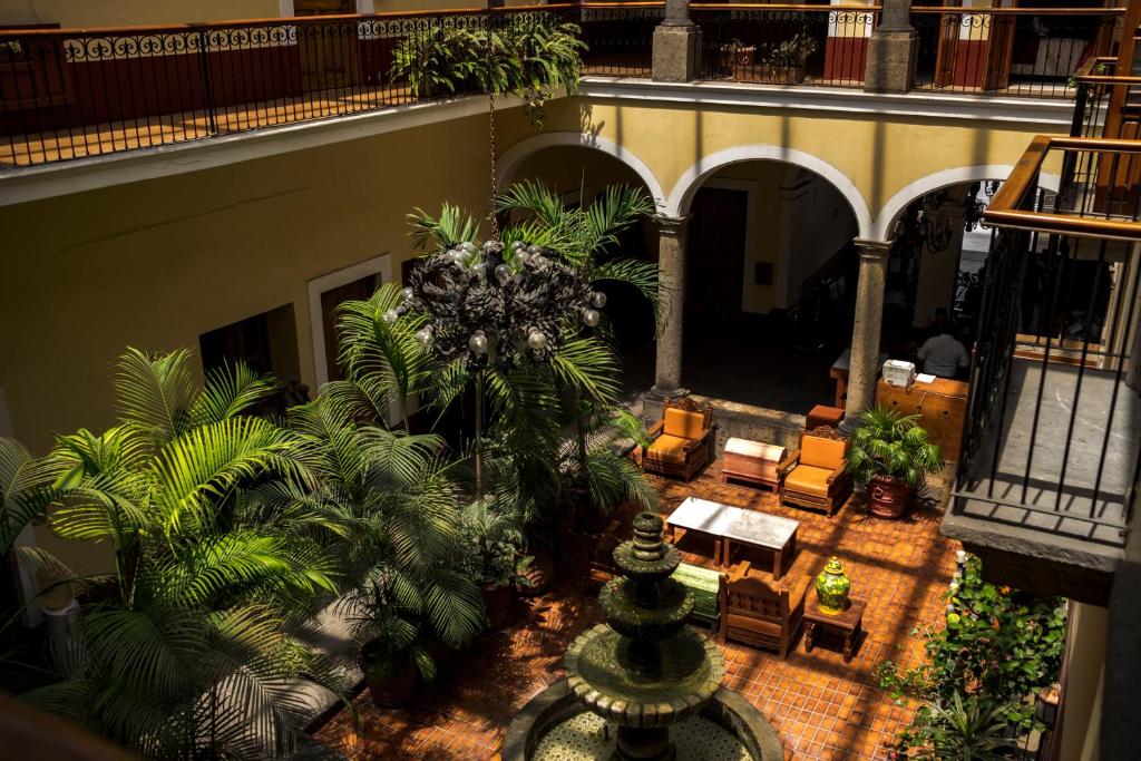 Hotel San Francisco Plaza — Hotel in Guadalajara