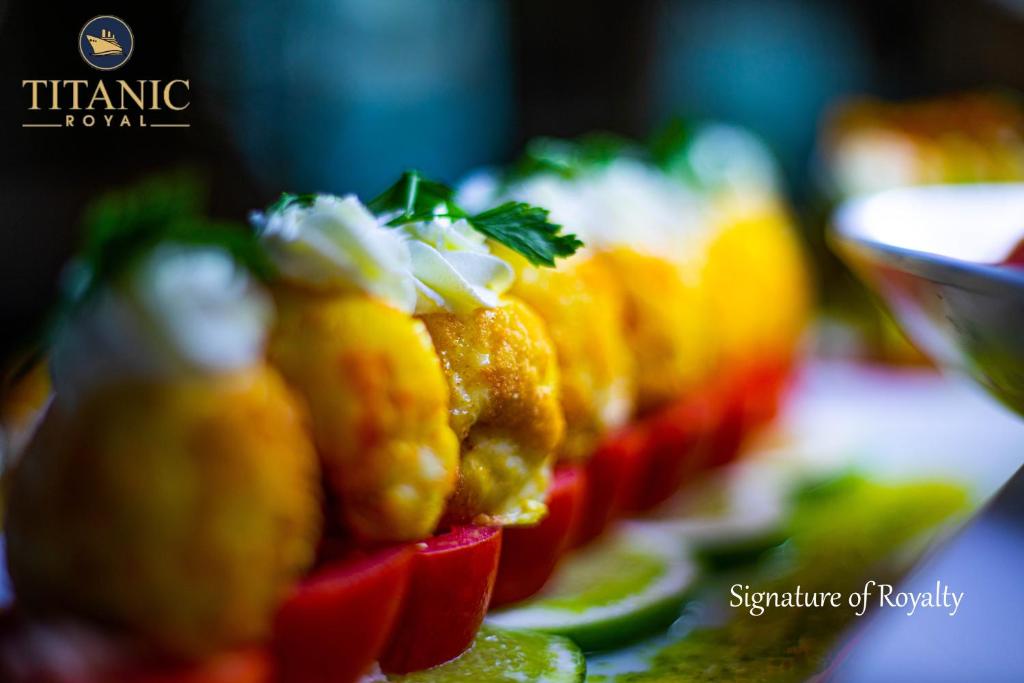 Titanic Royal-Families and Couples only — Restaurant & bars in Hurghada, Red Sea