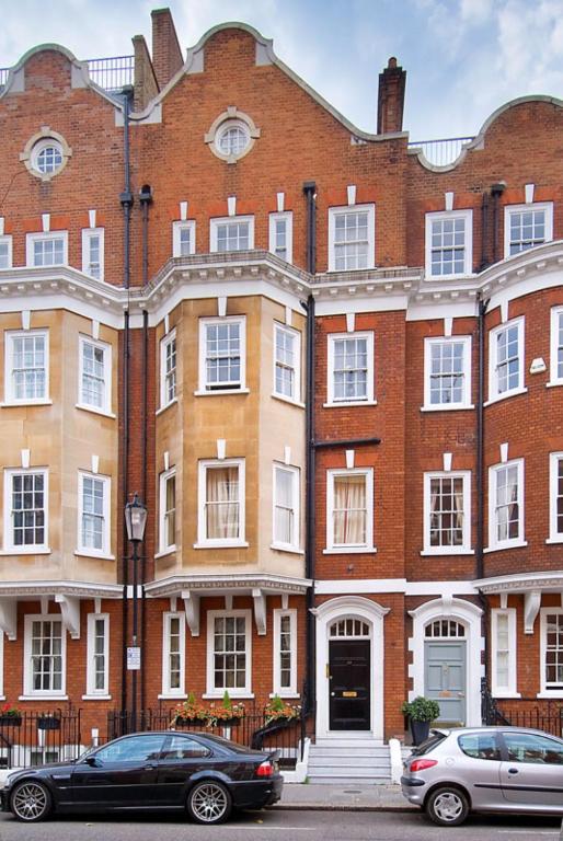 Chelsea - Draycott Place by Viridian Apartments photo