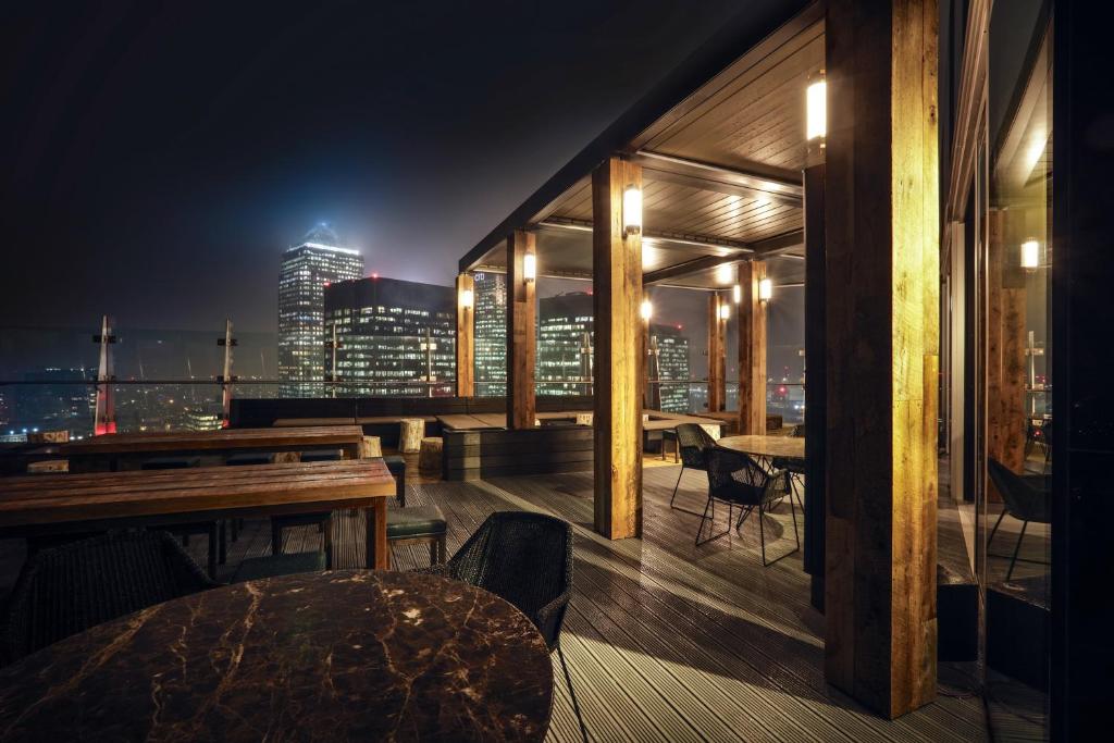 ノボテル ロンドン カナリー ワーフ (Novotel London Canary Wharf) バルコニー/テラス