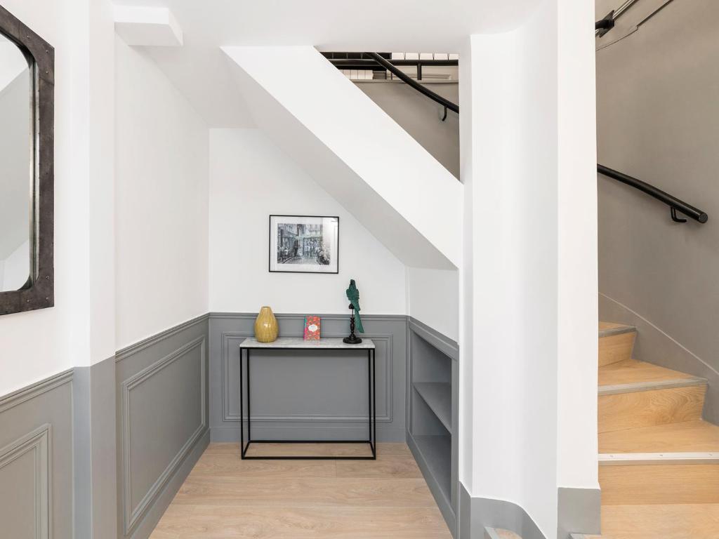 LivinParis - Luxury 3 Bedrooms Arc de Triomphe I photo
