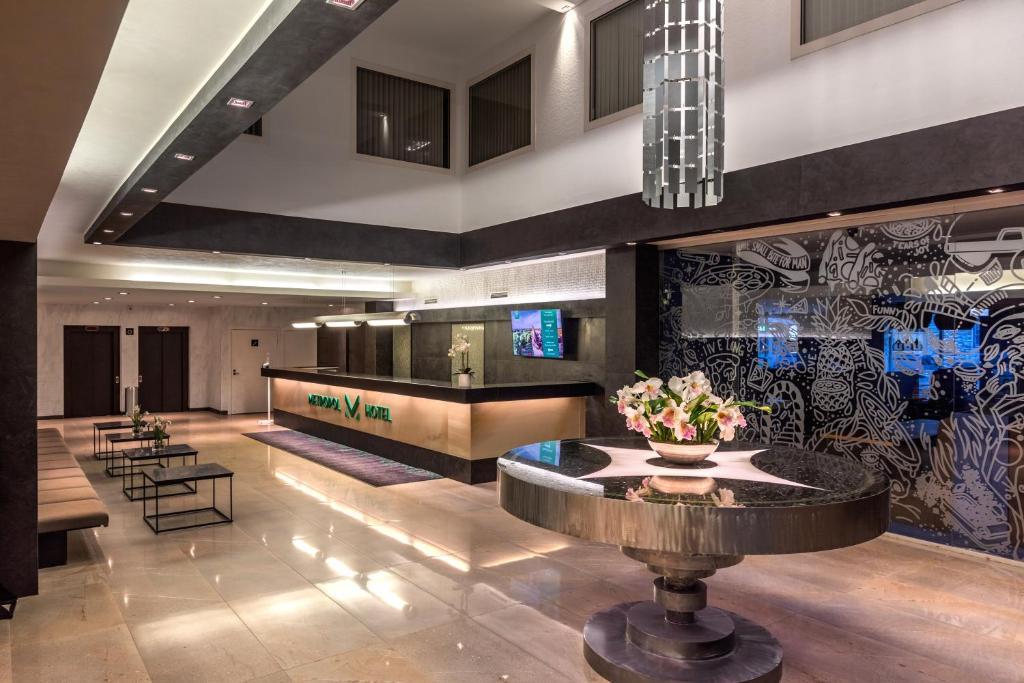 메트로폴 호텔 (Metropol Hotel)