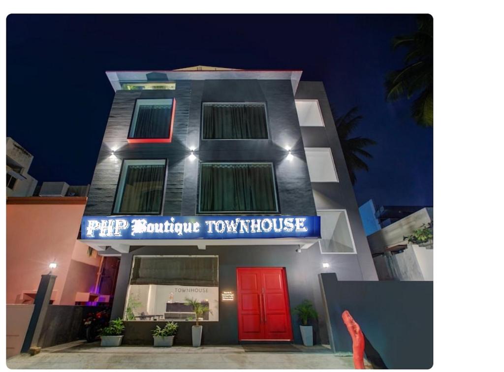 PHP Boutique Townhouse photo