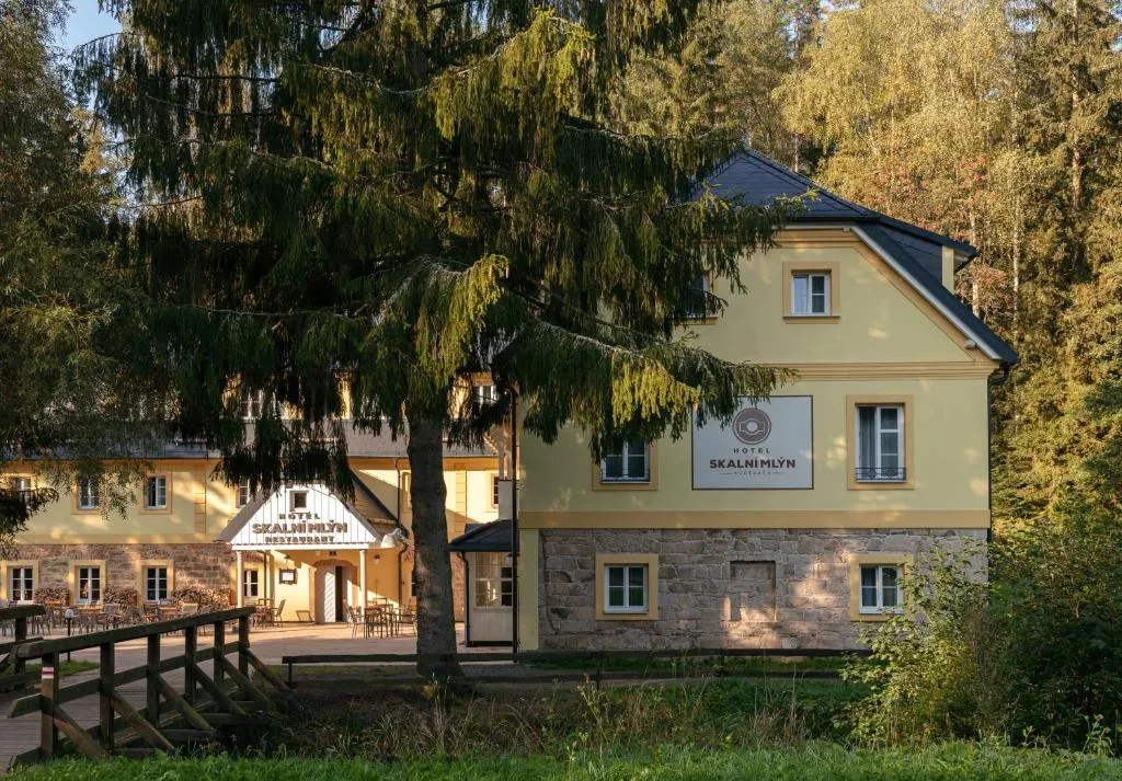 Skalní Mlýn Adršpach, hotel in Adršpach