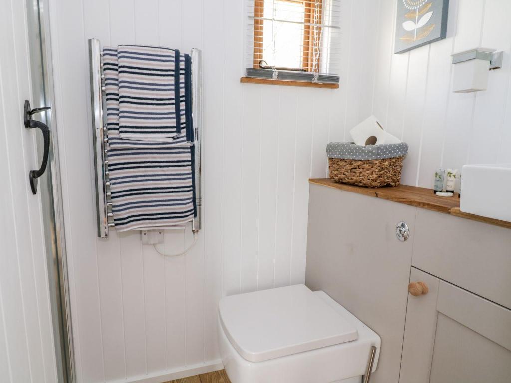 Betws View, Shepherd Hut photo