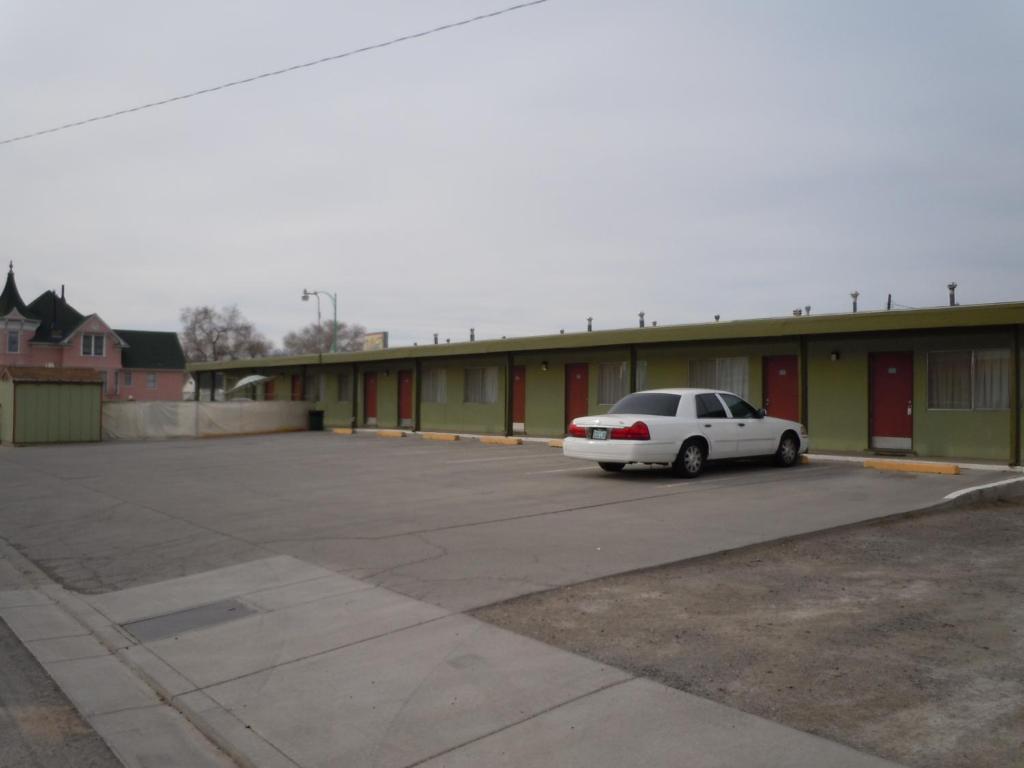 Value Inn photo