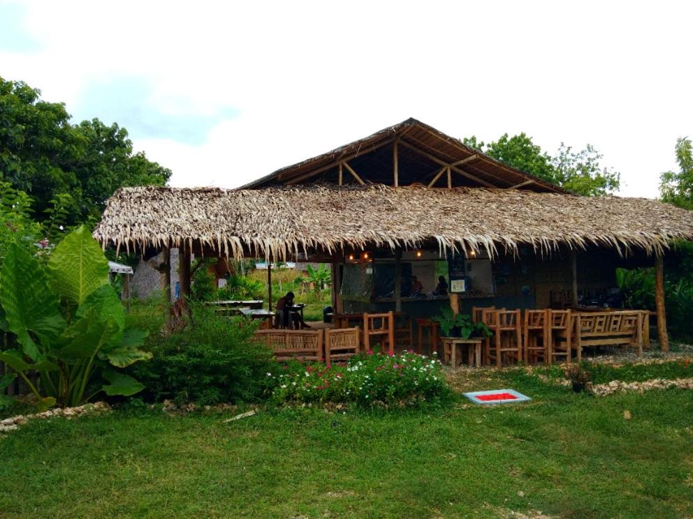 SEE-KEE-HOR Cafe and Hostel photo