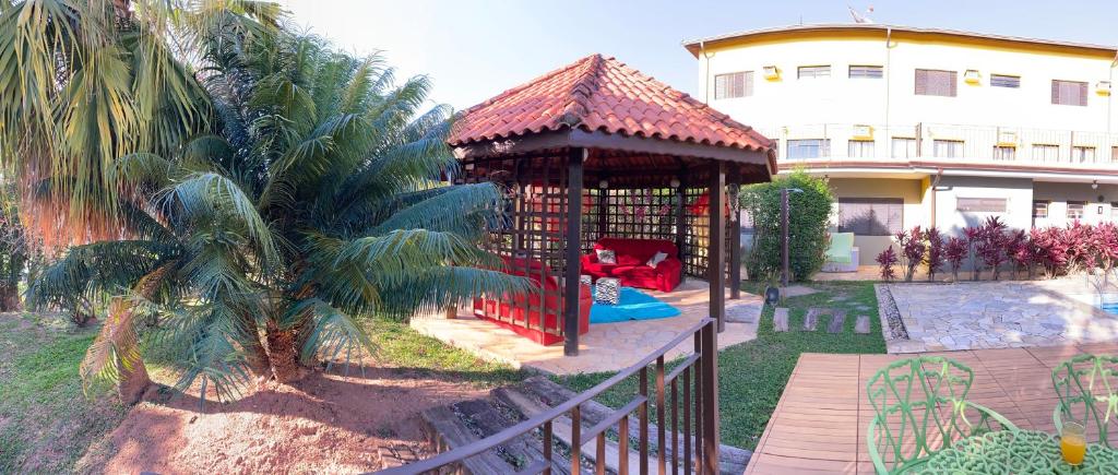 Hostel, pousada e núcleo Estância das Flores