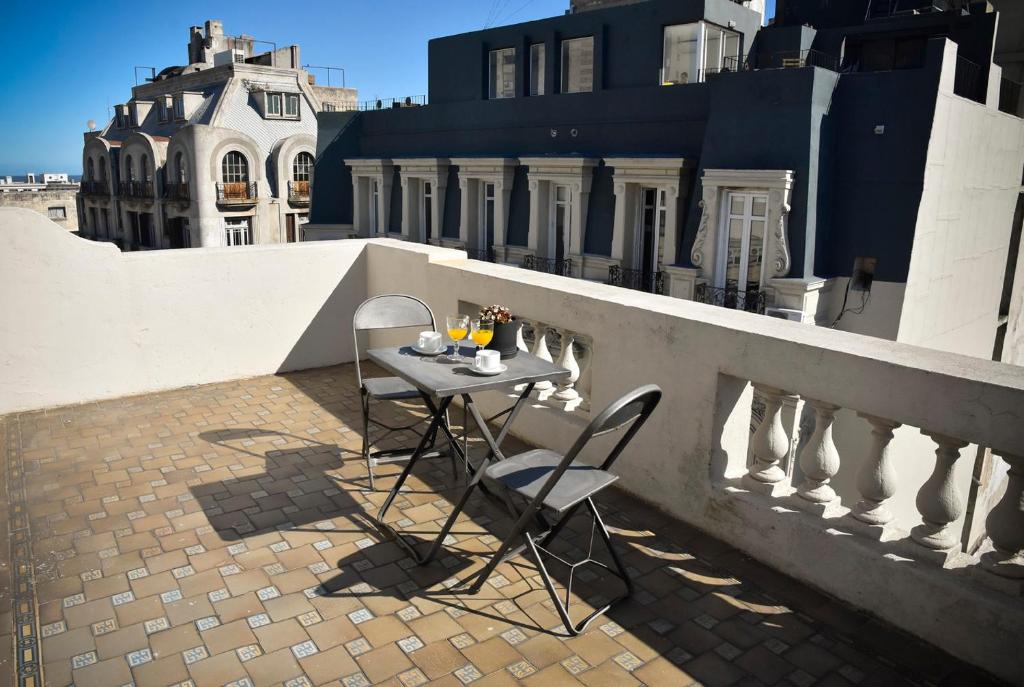 Balcony/terrace, Hotel Palacio in Montevideo