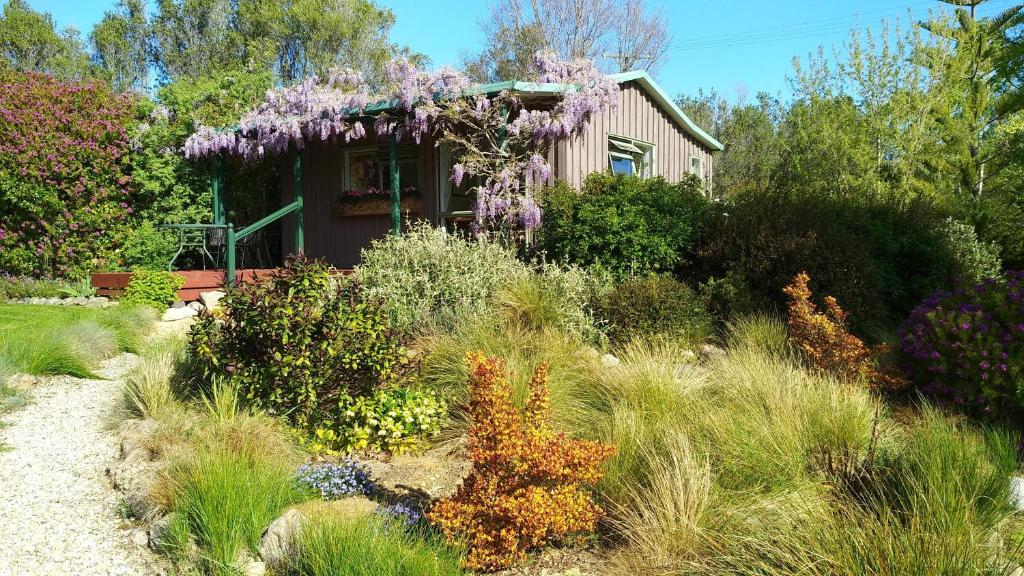 Waterwheel Cottage photo