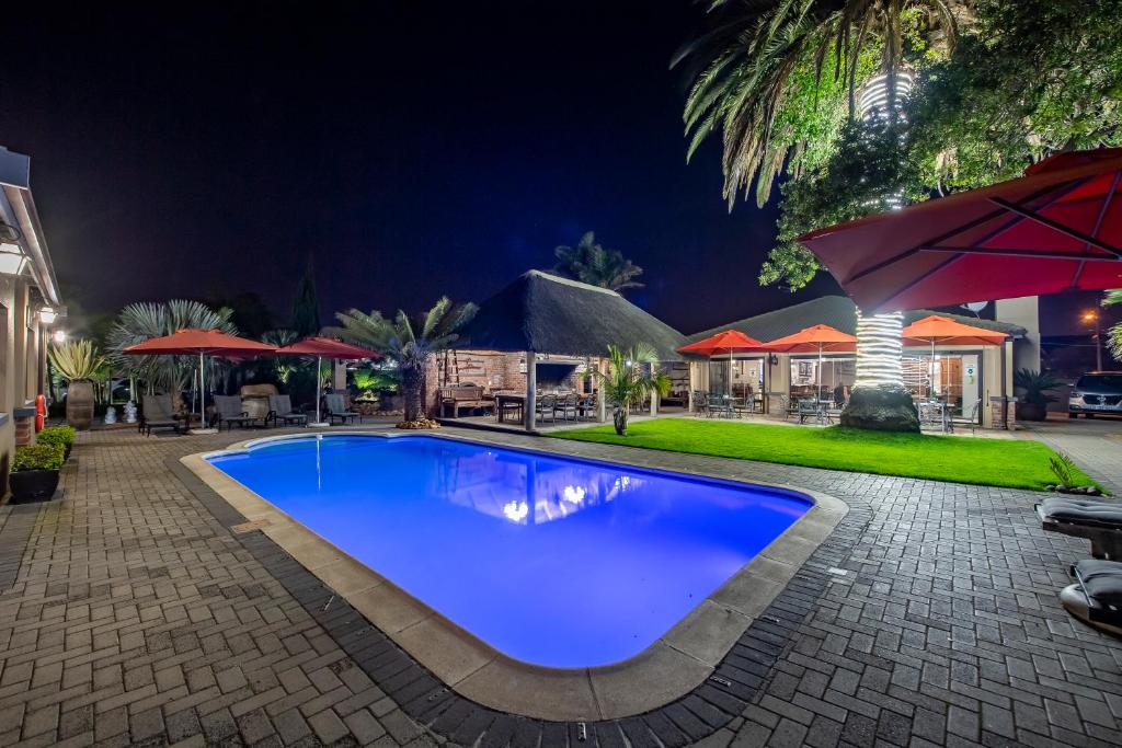 スイミングプール