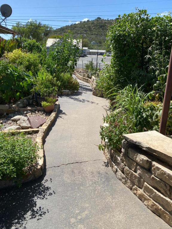 Americas Best Value Inn Photo 43