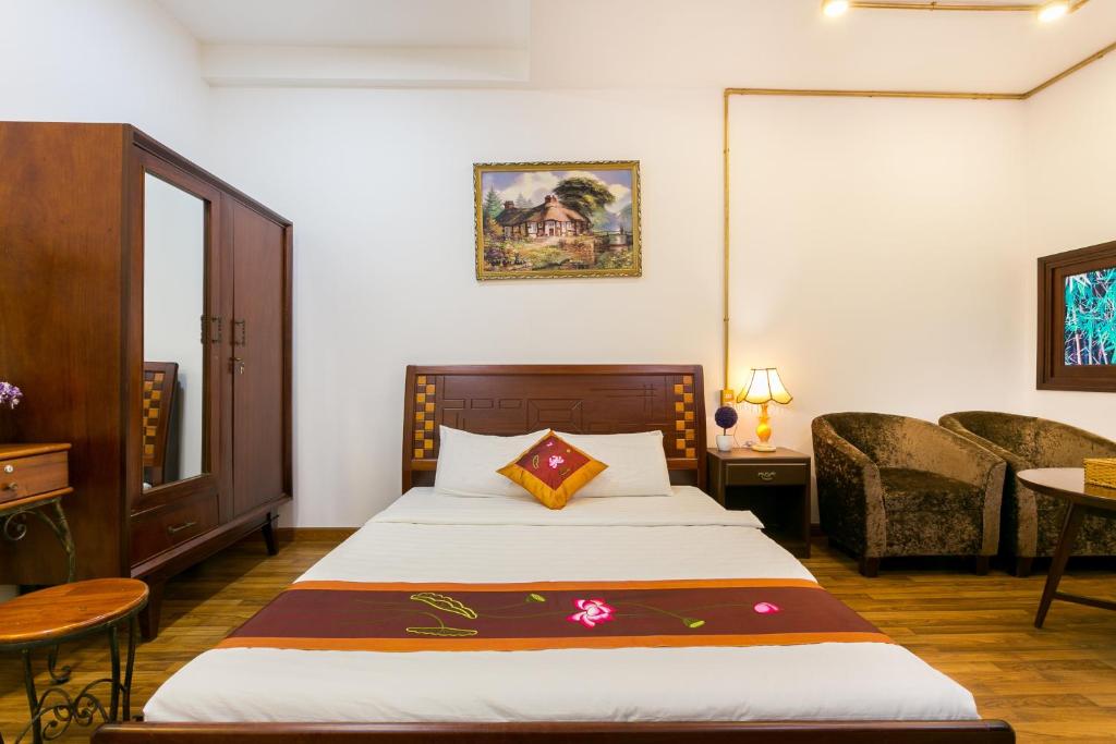 Indochine Hotel Ben Thanh photo
