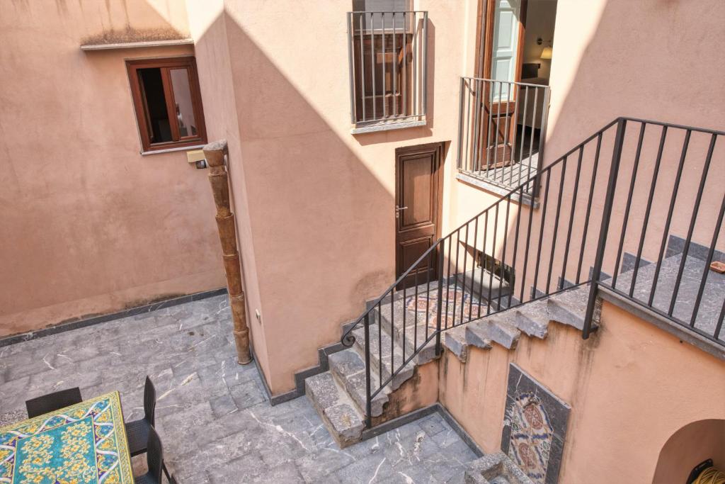 Villa Bordonaro - by Vacation Service - 4