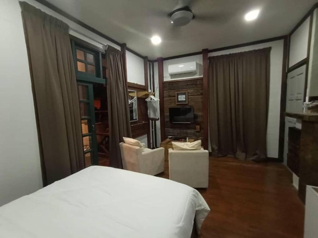 Old Klang Road Homestay Dungun photo