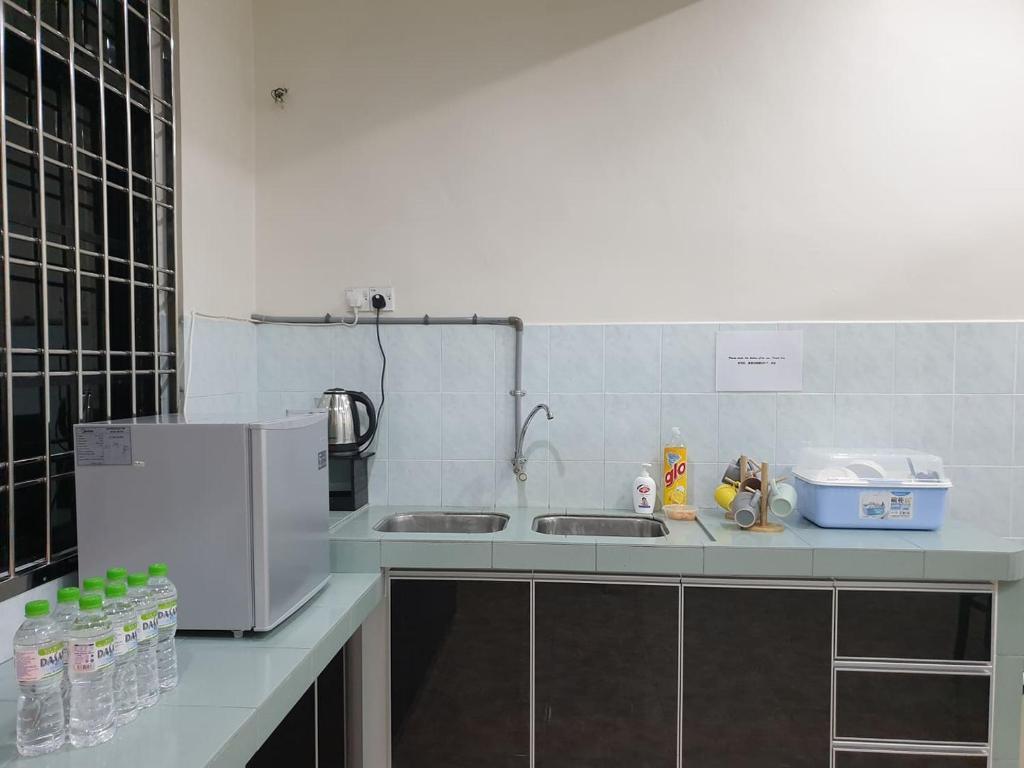 ［シンパン］一軒家（2500m²）｜ 4ベッドルーム／3バスルーム (TaipingCuti Homestay)