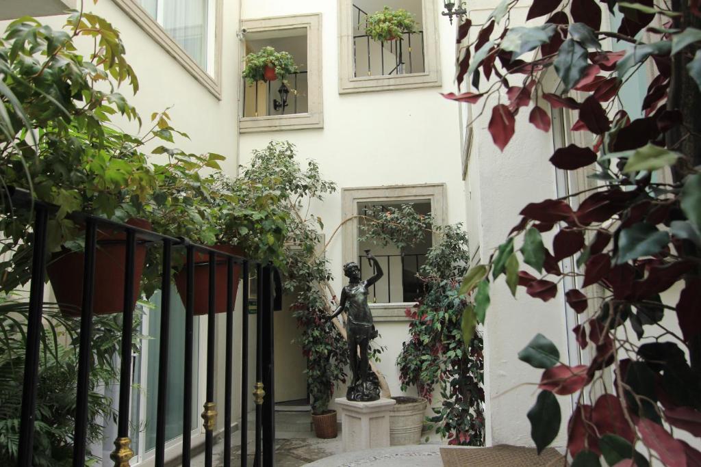 CASA NEWTON 46 - 3