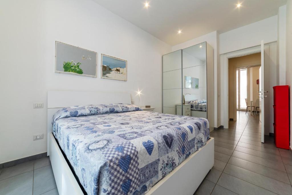 GuestHost - Porta Pia & Villa Torlonia Apartment with Balcony - 2